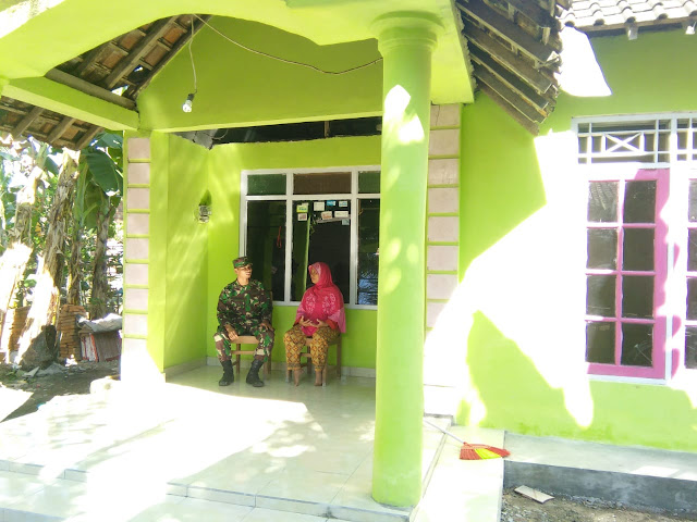 Rumah Kusnah Kini Bersinar Hijau Terang, Seterang Hatinya Berkat TMMD Reg 105