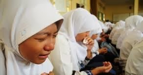 Bacaan Teks Naskah Do'a Upacara Bendera Hari Senin Terbaru | Salam Edukasi
