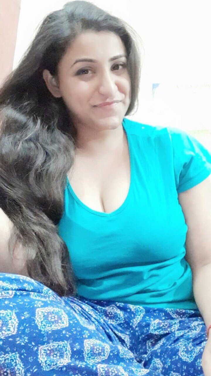 لبوه مصريه بزها مليان لبن سكس عرب نودز مصري