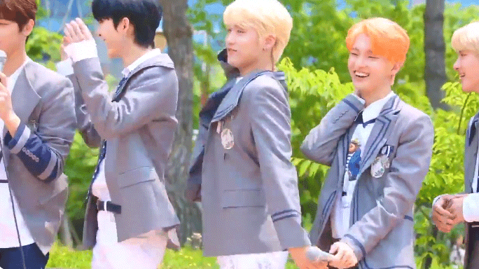 최애음료 vs 최애의 음료 어떤걸 마셔야할지 고민됨ㅋㅋ | 인스티즈