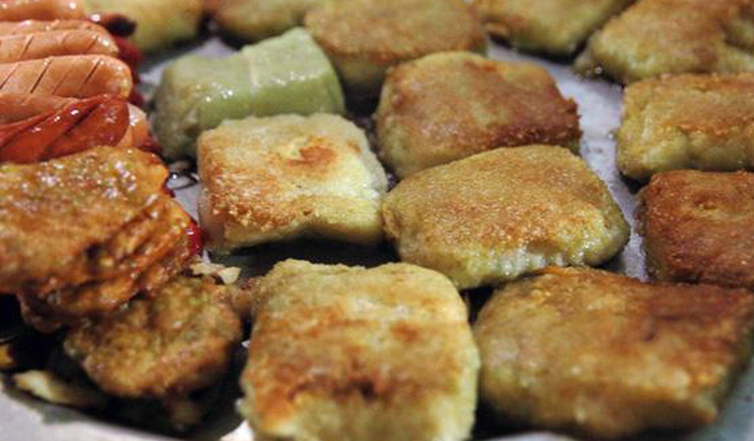 Bánh chưng bánh tét thay bữa ăn được không? Bánh chưng bánh tét thay bữa ăn được không?