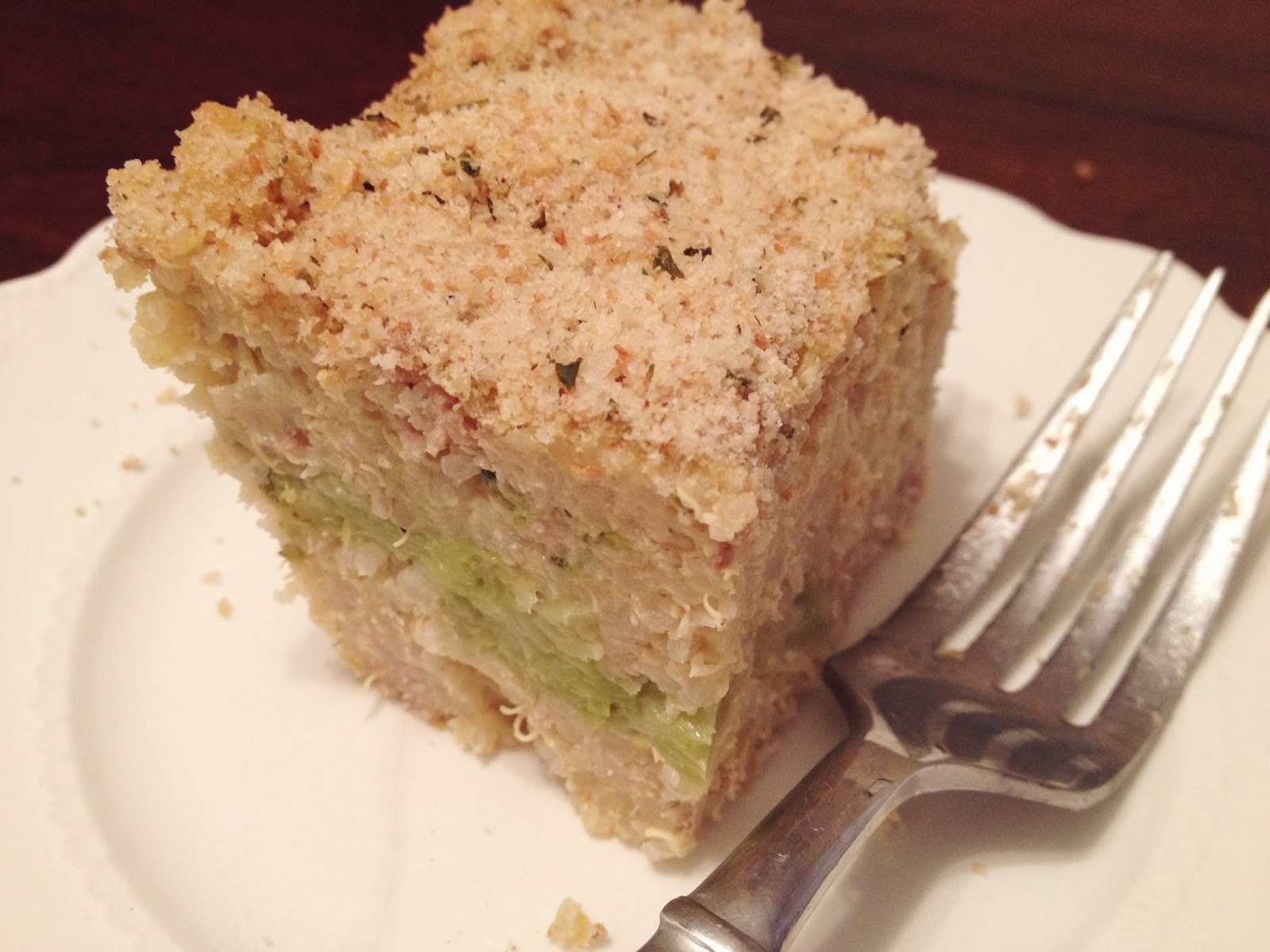 Cheesy Broccoli Quinoa Bake