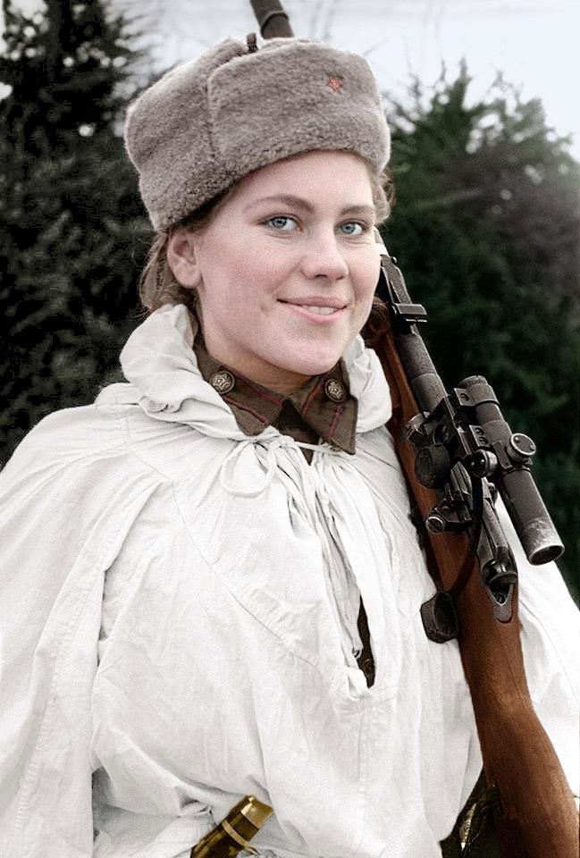 Stunning Colorized Photos of Legendary Soviet Female Snipers From WWII ...