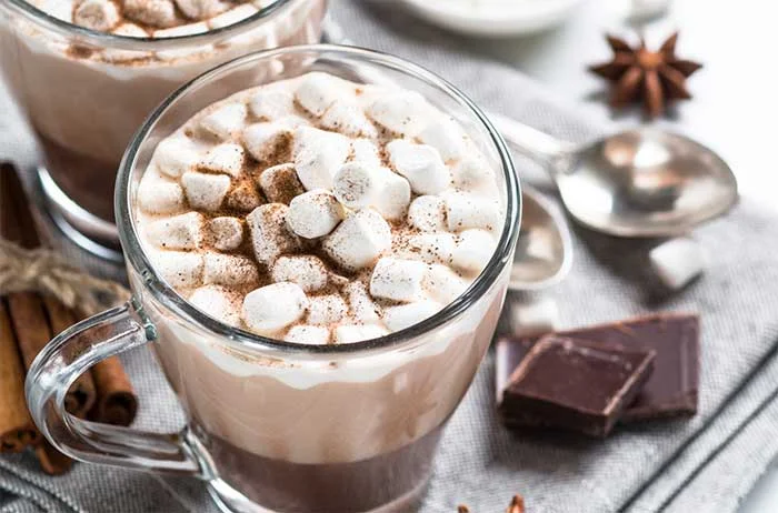 Creamy Slow Cooker Hot Chocolate - Mom Endeavors