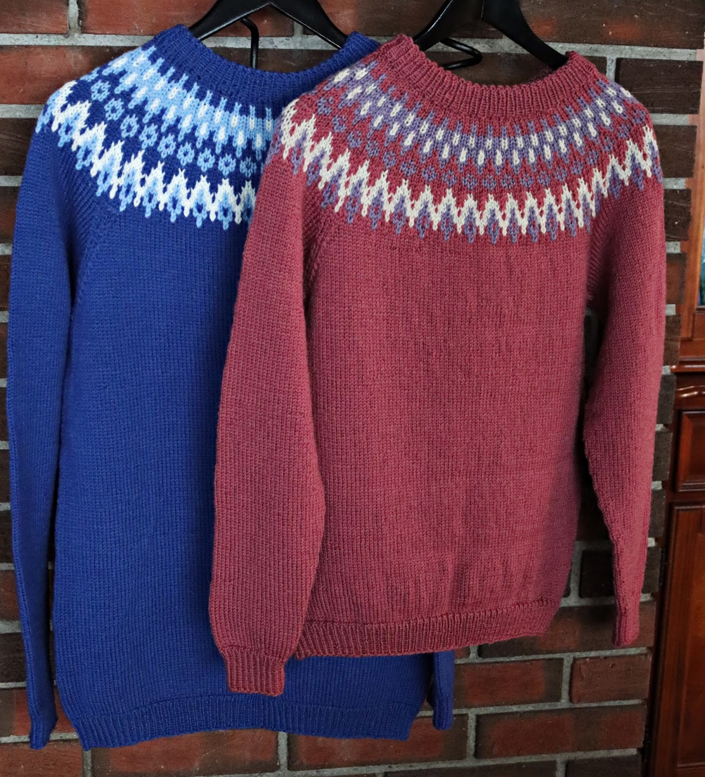 Basic Genser Med Rund Hals