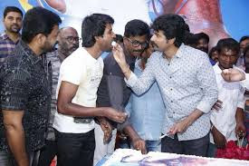 Actor-Sivakarthikeyan-birthday-celebrations-from-the-sets-of-Seemaraja-Stills-4