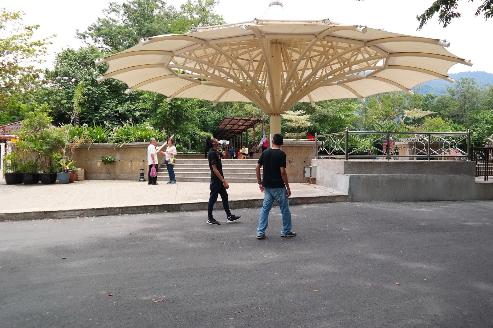 The Family at Zoo Taiping — The Good Weekender