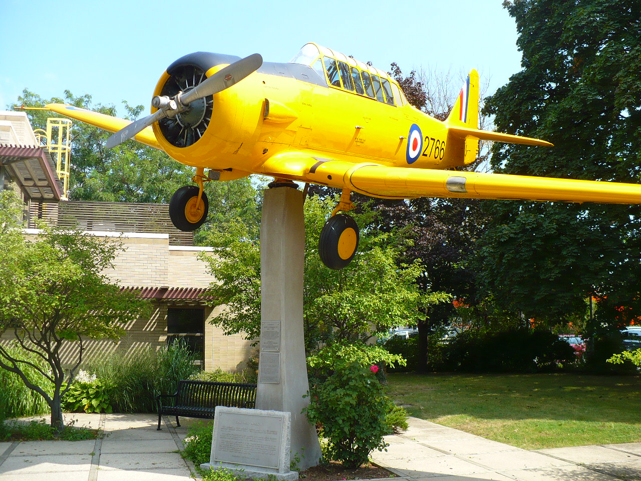 Ontario War Memorials Dunnville Library Harvard
