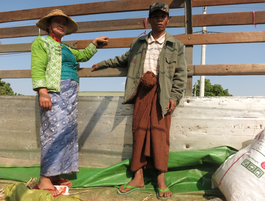 Hitchhiking in Myanmar from Hsipaw to Taunggyi