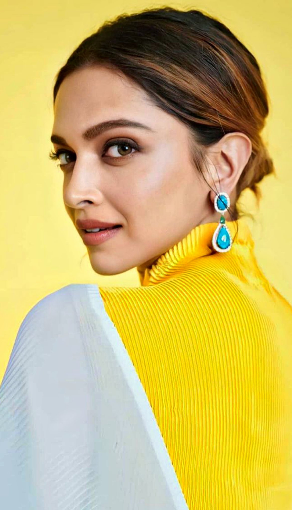 Deepika Padukone UHD HD Photo