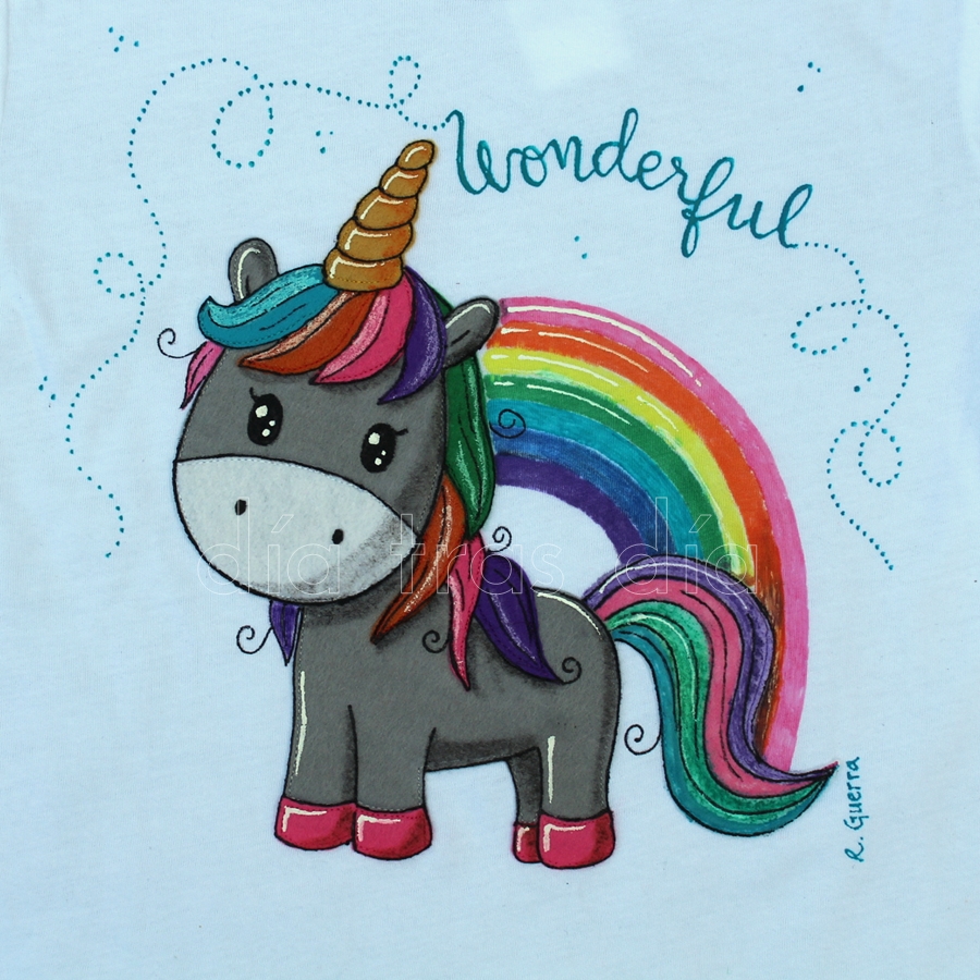Camiseta unicornio