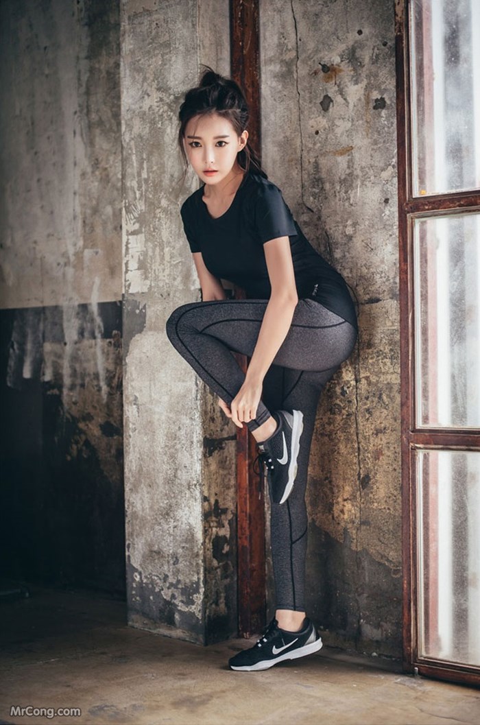 Beautiful Yoon Ae Ji poses glamor in gym fashion photos (56 photos) photo 1-9
