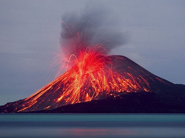 Mengapa gunung  merapi meletus  Twenty six26