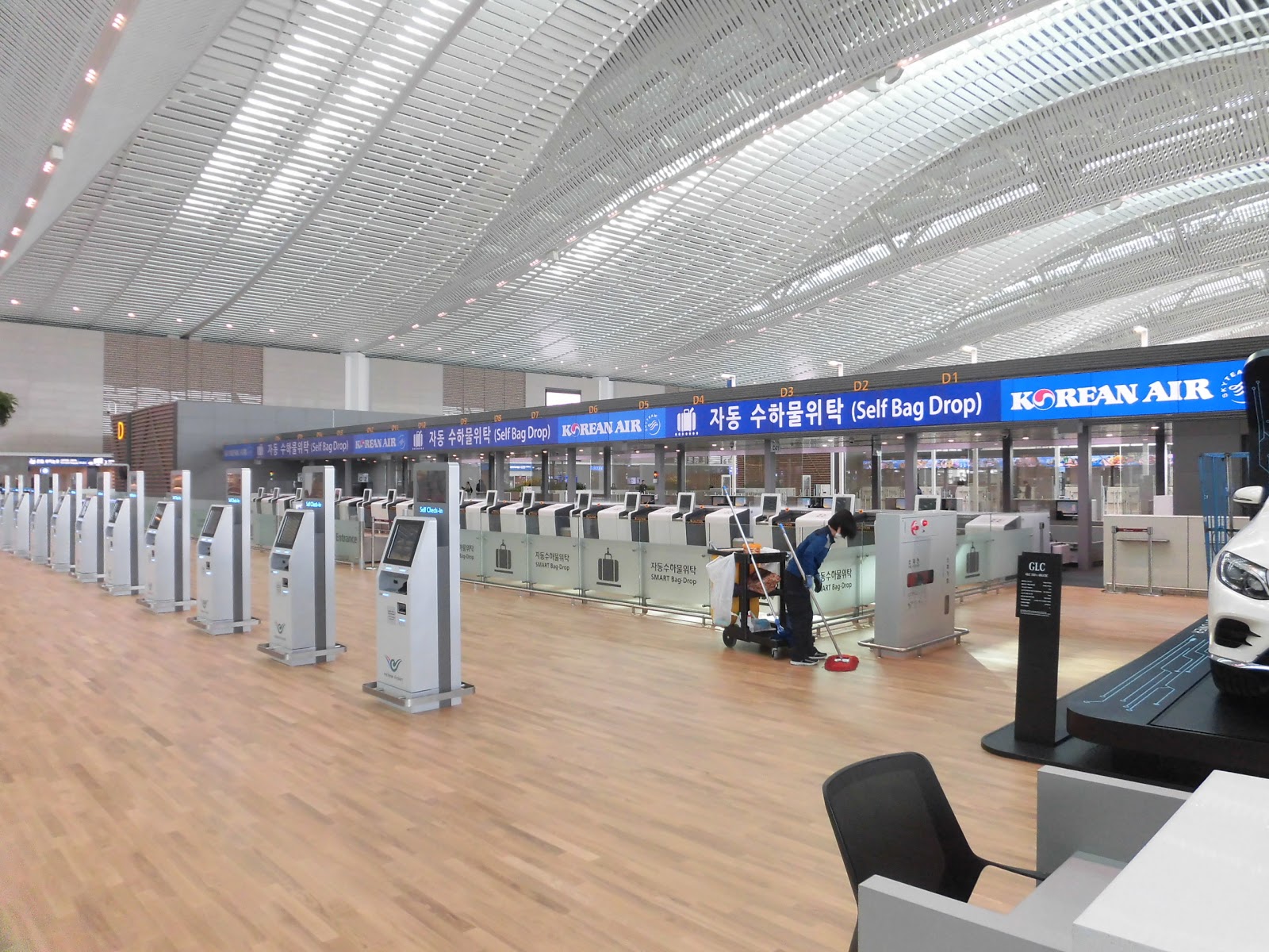First anniversary of the SeoulIncheon airport terminal 2