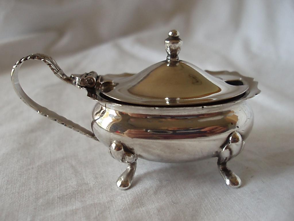 Silver STERLING SILVER MUSTARD POT, BIRMINGHAM 1974