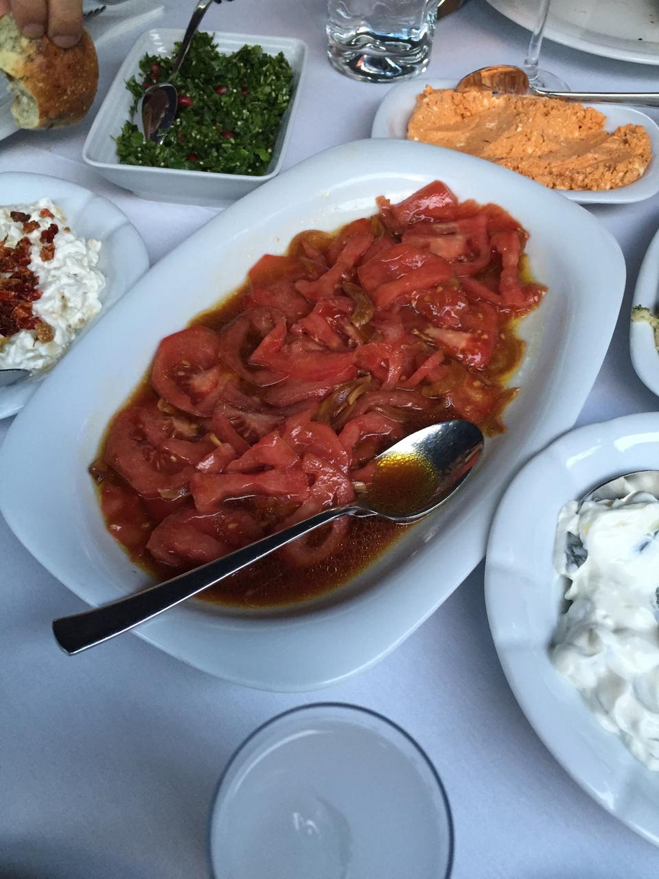 FERDİ BABA BALIK KÖYİÇİ ALAÇATI MENÜ FİYAT LİSTESİ Ne Kadara Yenir?