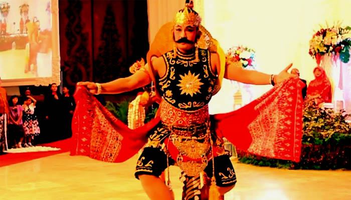 GHELEGAR NET MAKALAH TARI GATOTKACA