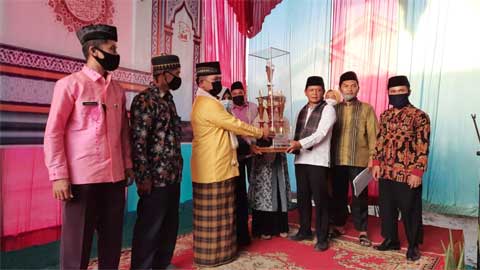 Sago Juara Umum MTQ Nagari Manggopoh VI