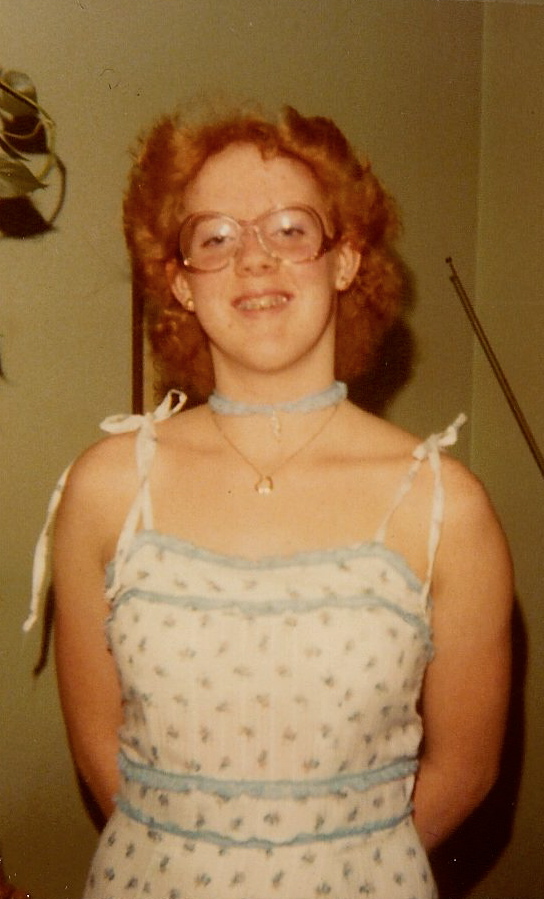 Girls fisting pussy and tribbing