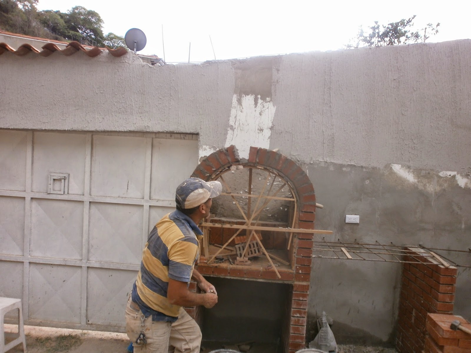 DECORA-YA / Remodelación de un Patio.