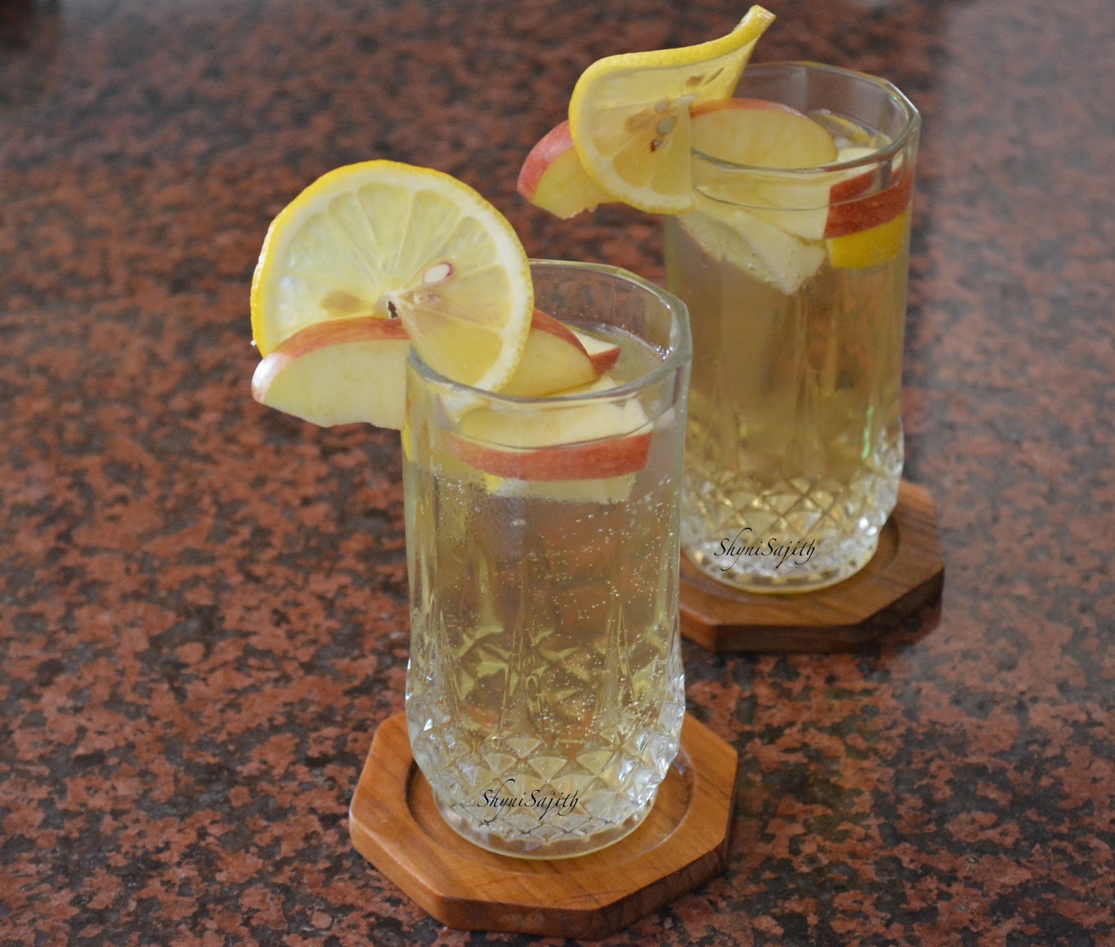 My Cooking Experiments......... Apple Lemonade