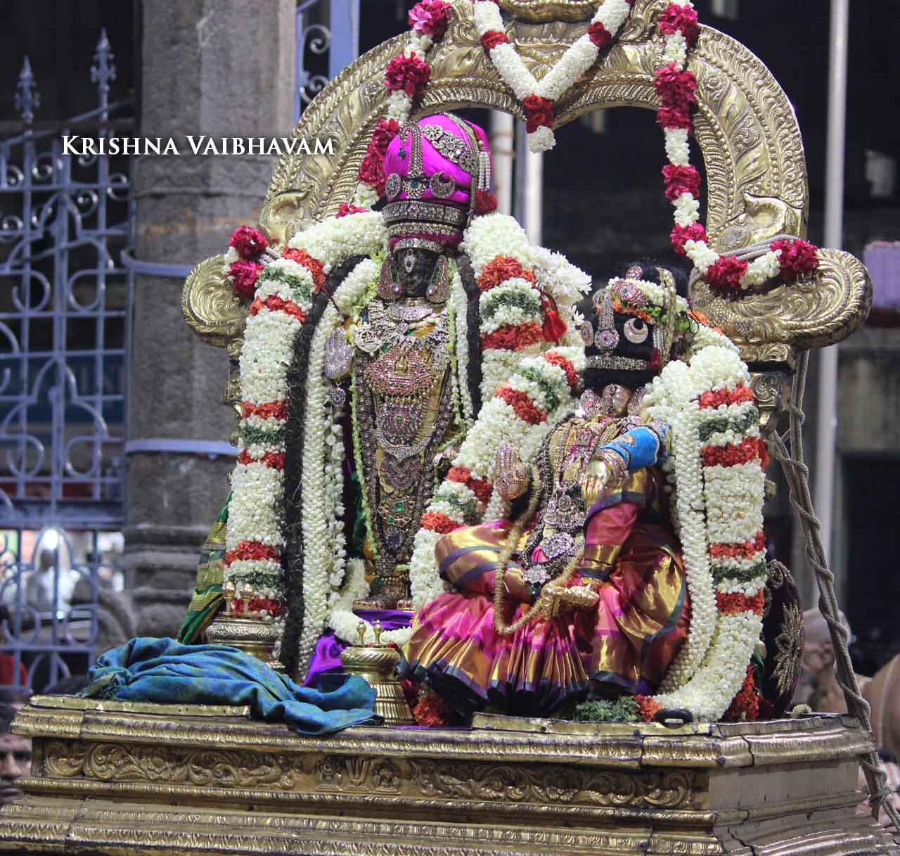 Krishna Vaibhavam: Day 10 of Aandal Thiruvadipuram Utsavam ...