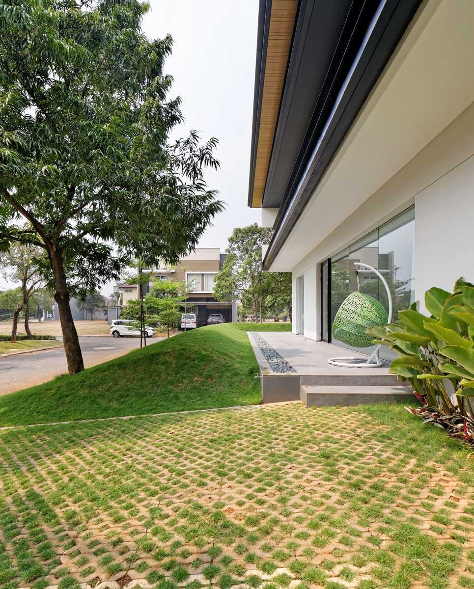Inspirasi Desain Carport Rumah Minimalis yang Elegan ~ Istana Dekor