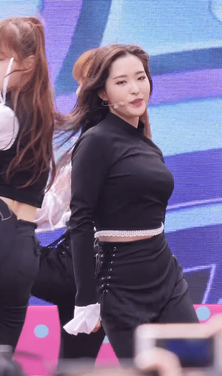 이달의 소녀 큐티섹시담당 올리비아 혜 - 꾸르
