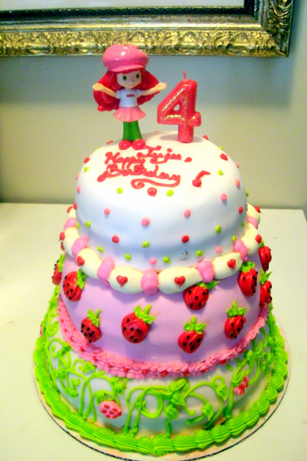 Mé DesLys: Custom Design Cakes