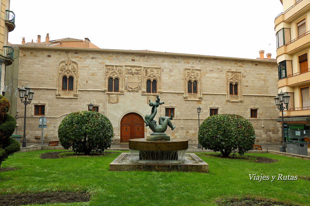 Palacio de los Momos, Zamora