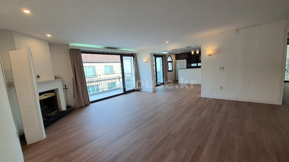 Seoul Apartment Victoria villa in Hannamdong, Yongsan, Seoul 한남동 빅토리아빌라