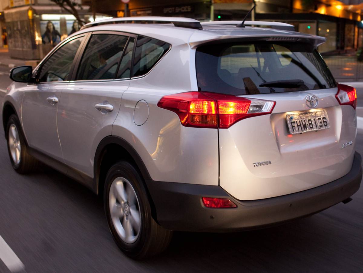 Nova Toyota RAV4 2013: fotos oficiais do lançamento no Brasil e preços