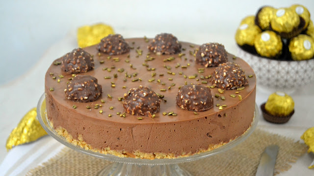 Tarta de Ferrero rocher ¡Sin horno!