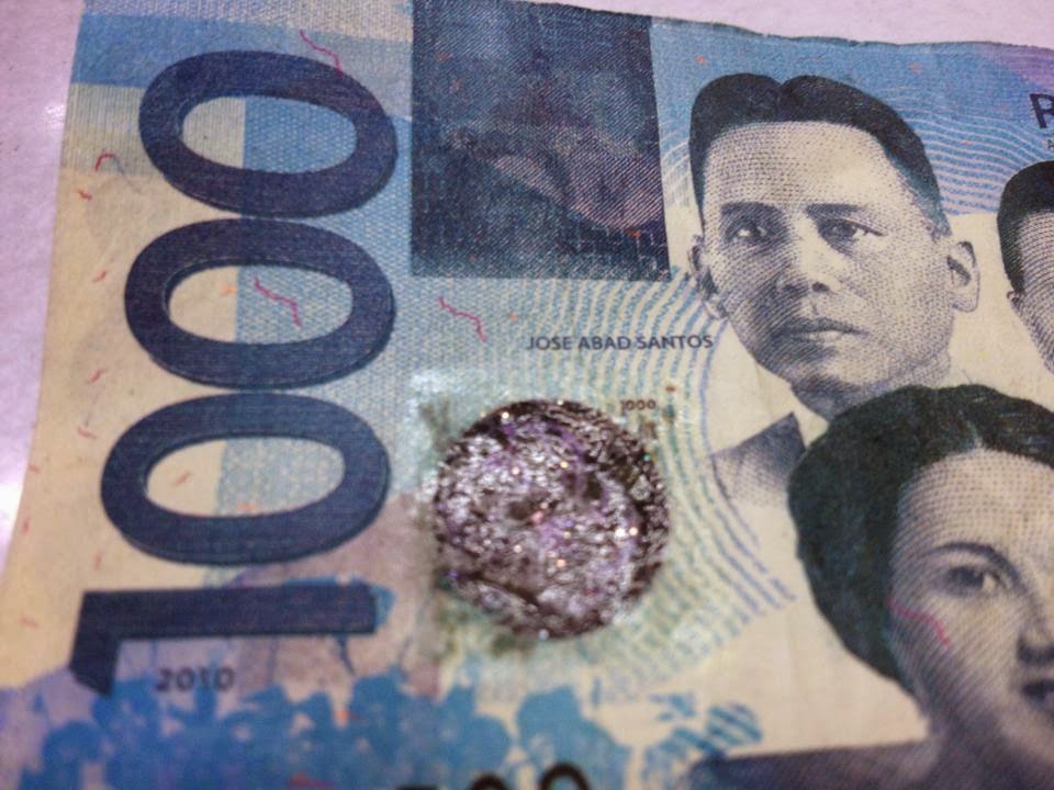 Insta Trends Can you determine the Counterfeit Philippines 1000 Peso bill?