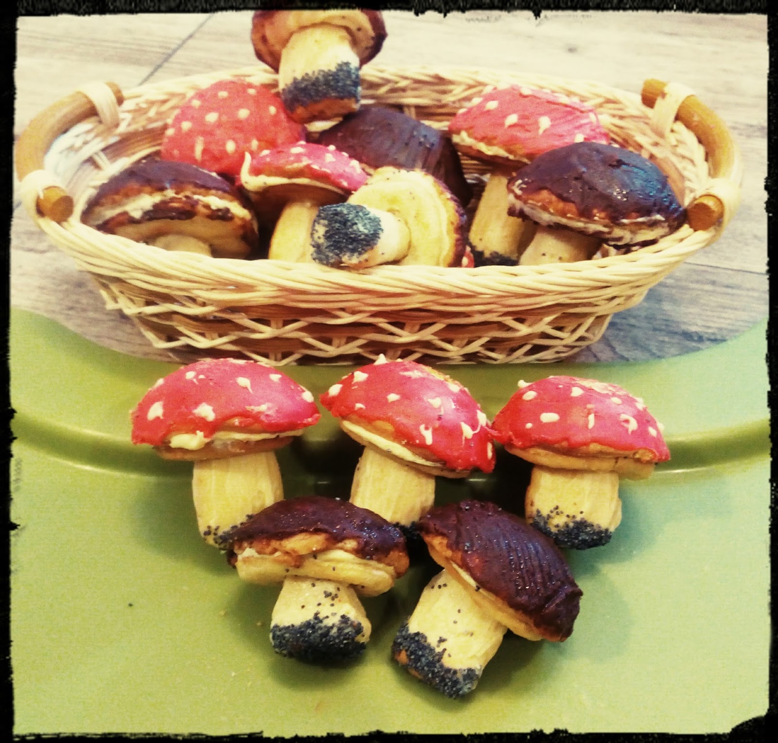 Waniliowe Improwizacje Ciastka grzybki i muchomorki