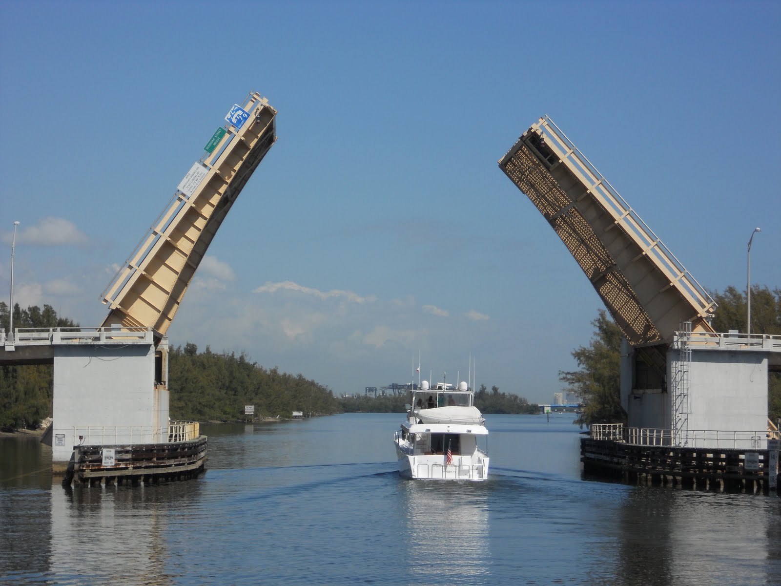 Crawdad on the Loop Boca Raton, not far, but those bridges take FOREVER!