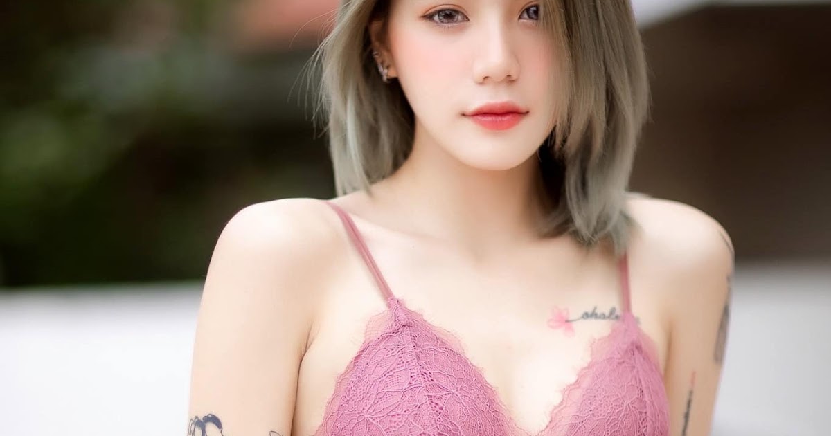 Hot girl…Nattacha Panitantham –