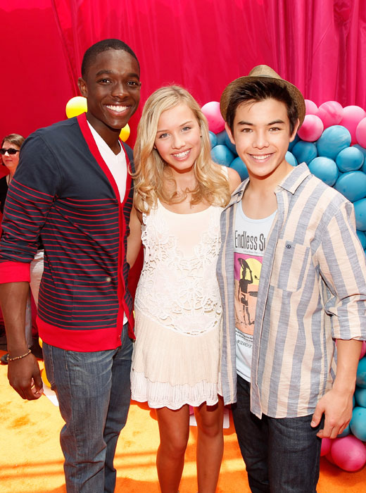 Gracie Dzienny And Ryan Potter