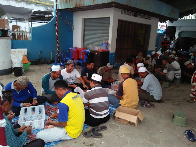 Klotok Jamaah Haul Ke 15 Satu Orang Peziarah Haul Ke15