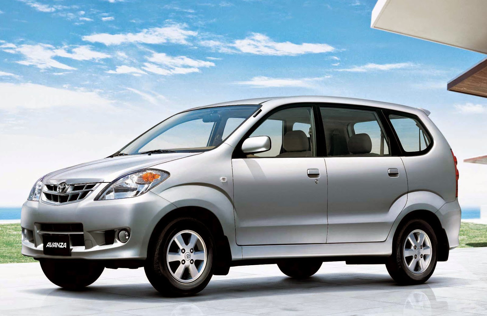 Harga Mobil Avanza bekas