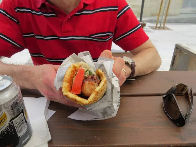Cyprus in a week: pork kebab at Minoan Kitchen Kebab and Grill
