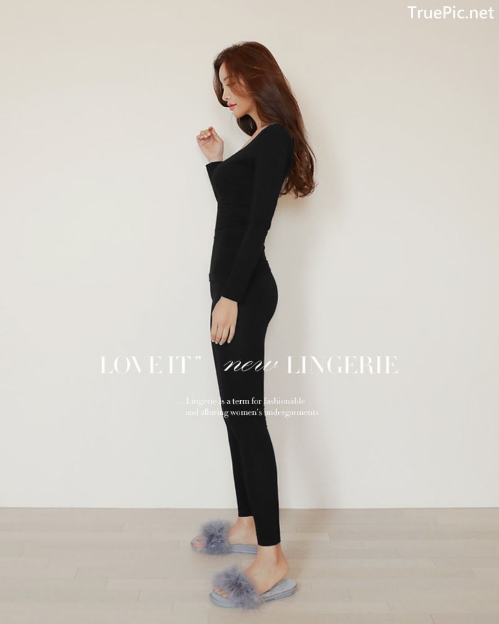 Image-Korean-Fashion-Model-Jin-Hee-Black-Tights-And-Winter-Sweater-Dress-TruePic.net- Picture-6