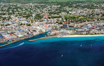 Vue aérienne du port de la ville Bridgetown à la Barbade