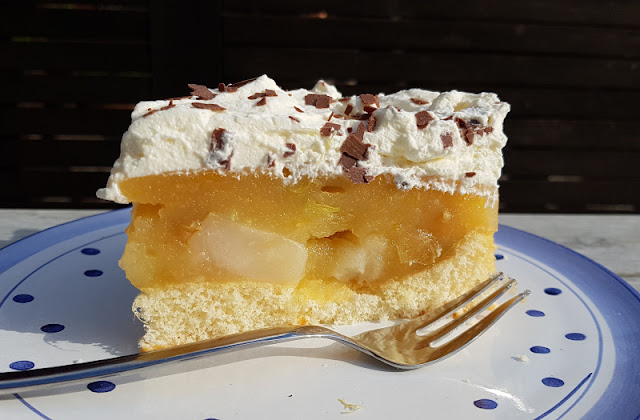 Rezept: Schwedische Apfeltorte. Eine saftige Obsttorte mit Äpfeln nach einem Rezept aus Schweden.