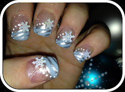 christmas nails dreaming