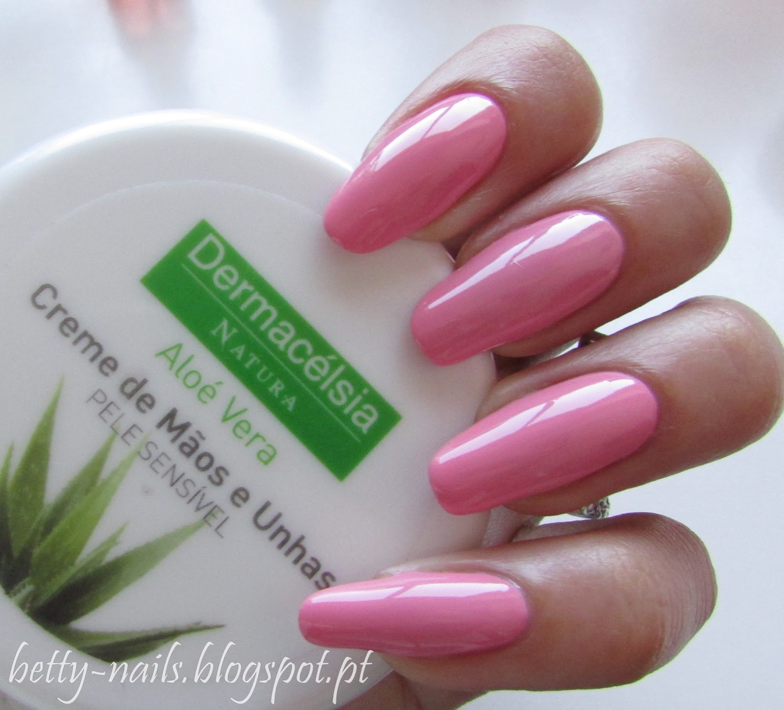 Betty Nails Dermacelsia 69 Ligh Pink , Base Coat, Cuticle Oil