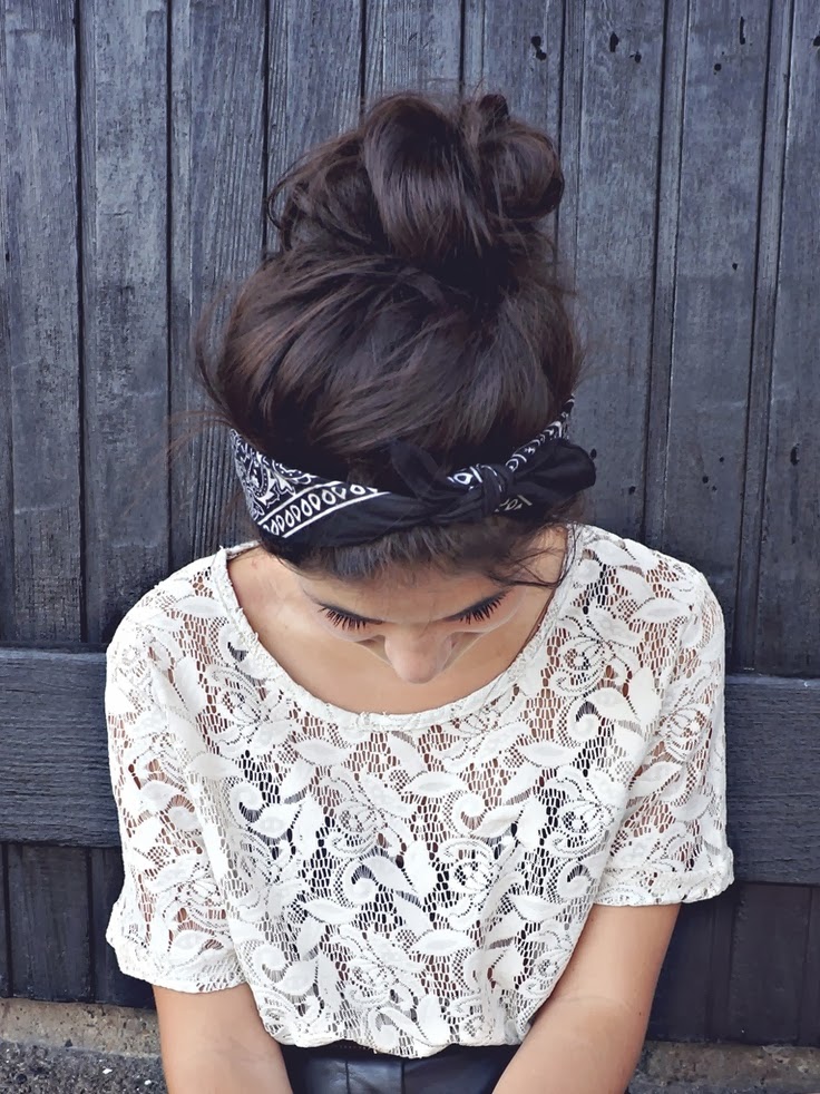 Suellen Christie 3 formas para usar lenços e bandanas (Bad Hair Days)