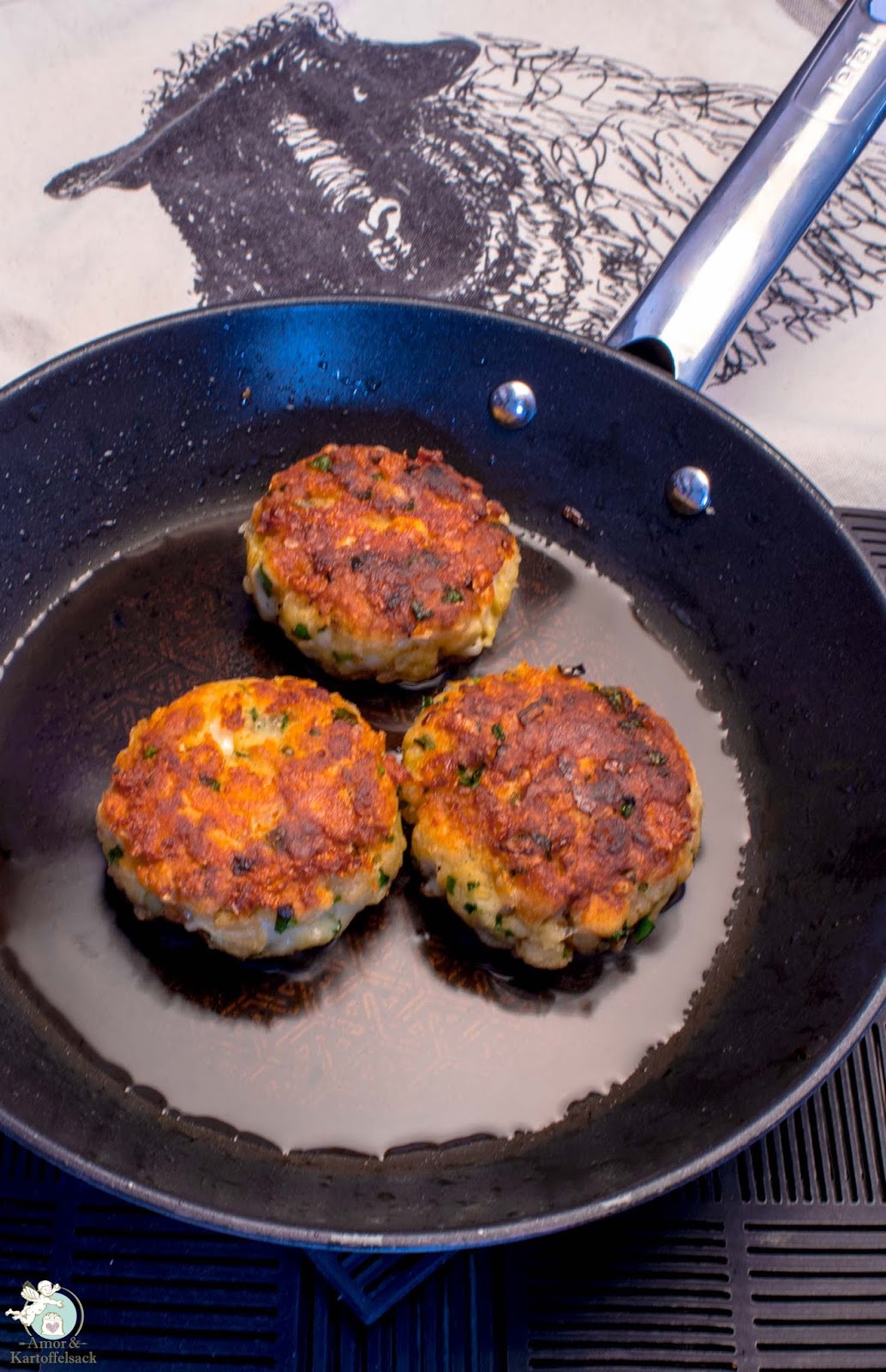 Amor&amp;Kartoffelsack: Kaspressknödel - Knödel aus der Pfanne