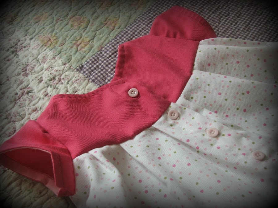 vestido de niña en tela piqué