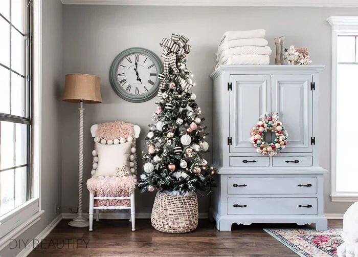 vintage pastel Christmas decor